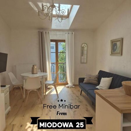 Aparthotel Miodowa 25 Krasków Exterior foto